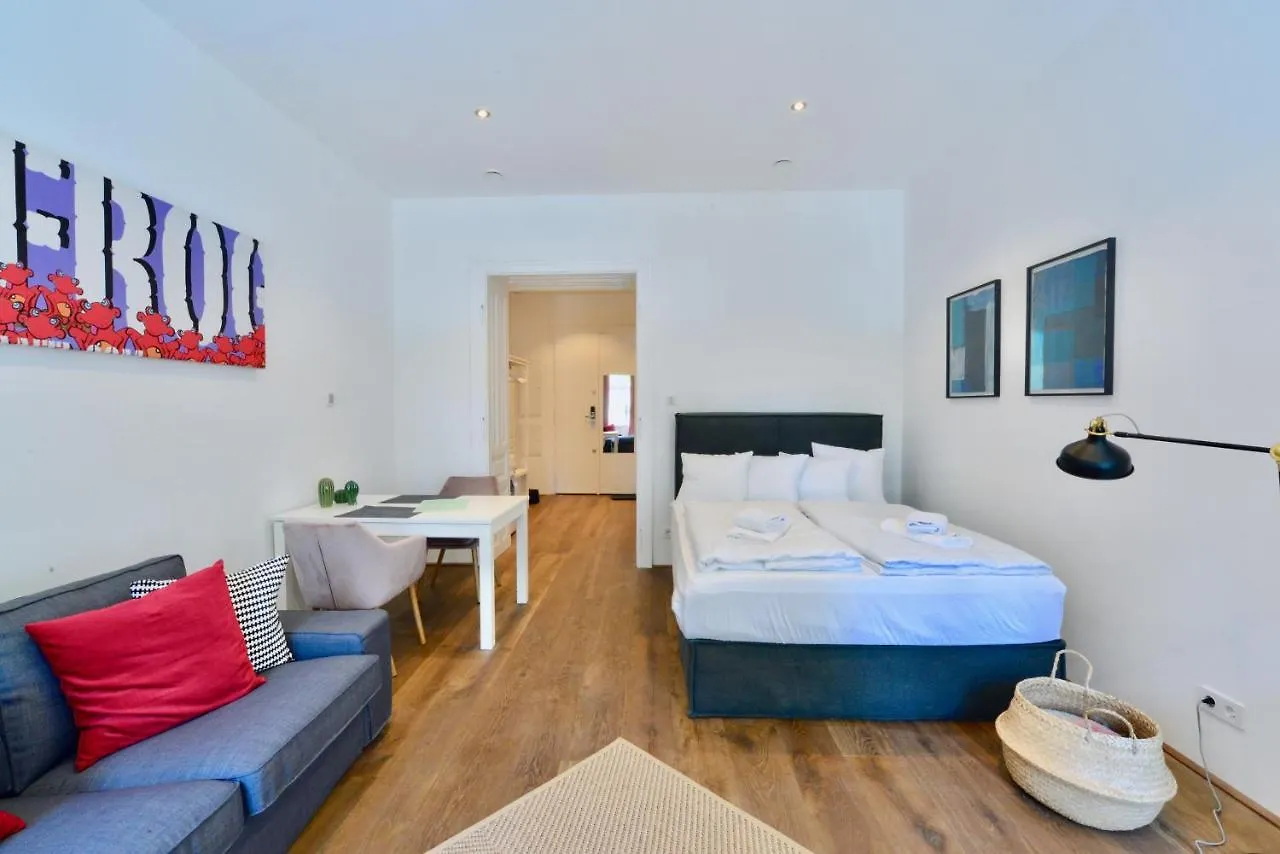 Charming Studio In Servitenviertel I location